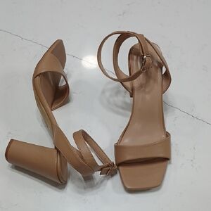 Elegant Tan Women's Block Heel Sandals By A New Day New Without Tags Or Box Sz10